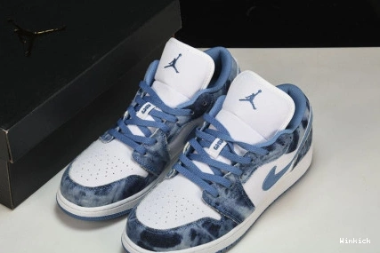 DM8947-100 Jordan 1 Low Air “Washed Denim” 0919